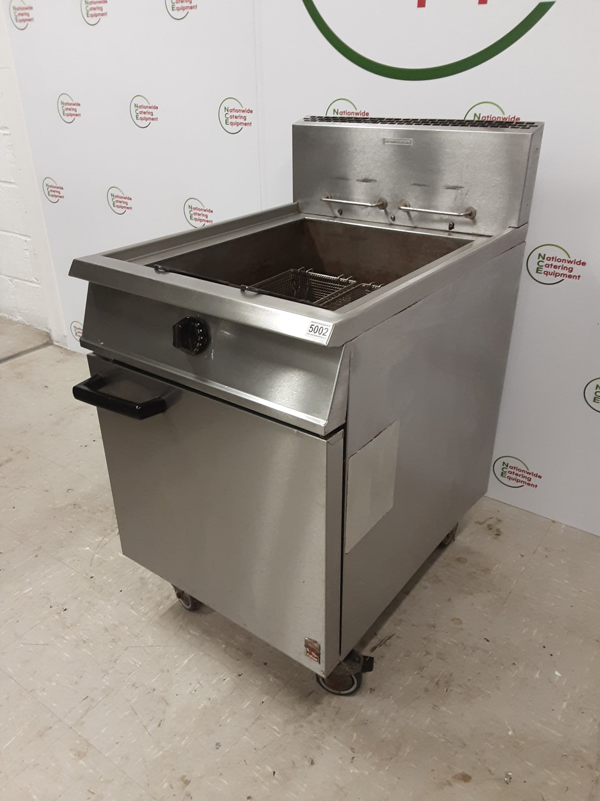 Falcon Dominator Large Single Tank/Double Basket Fryer, Natural Gas (NCE5002)