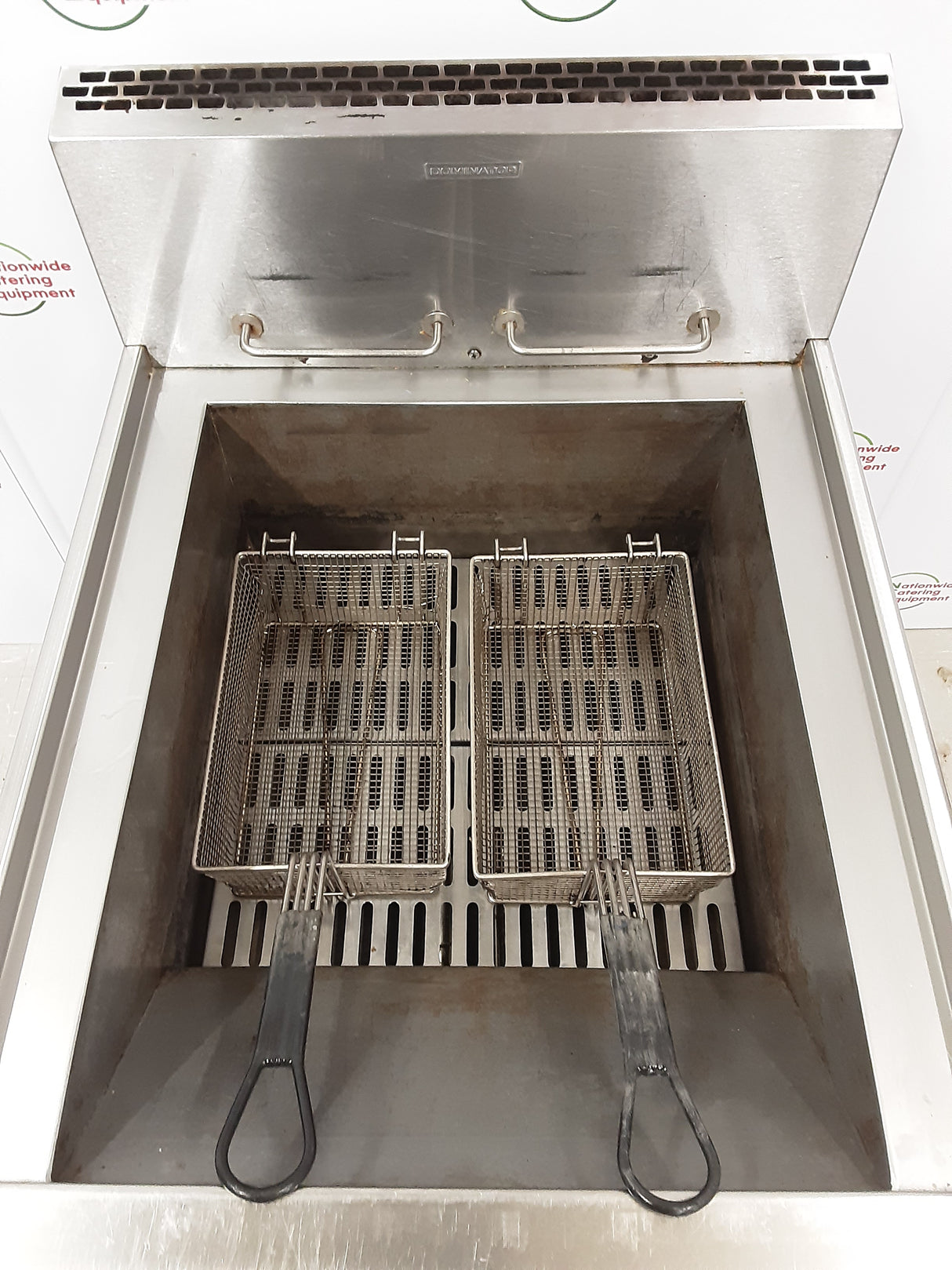 Falcon Dominator Large Single Tank/Double Basket Fryer, Natural Gas (NCE5002)