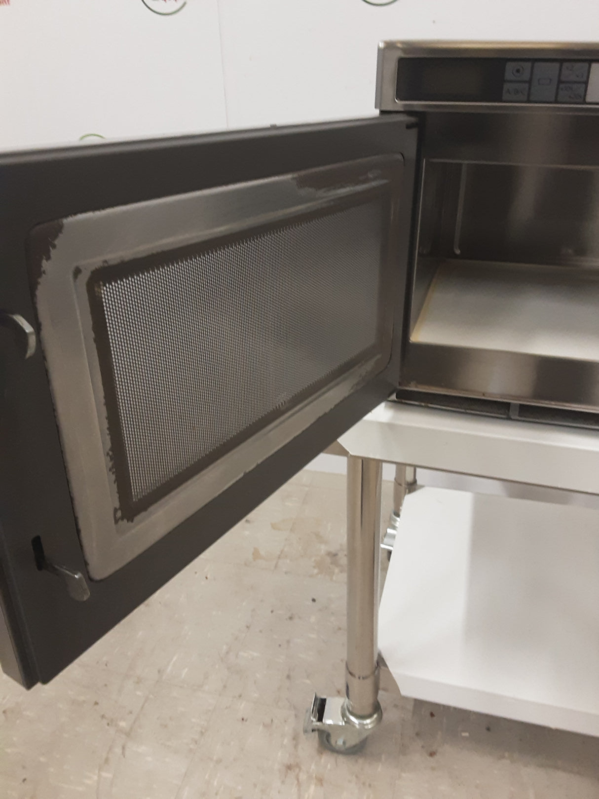 Panasonic 1800w Commercial Microwave (NCE5118)