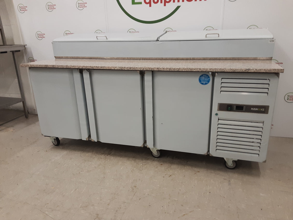 Hamoki Three Door Counter Fridge, Granite Worktop, Pizza/Sandwich Opening, Model SH3000/800M (NCE5259)