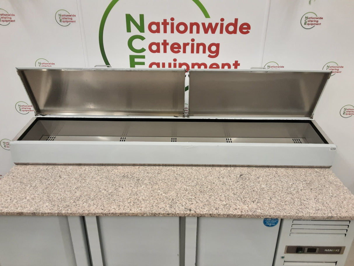 Hamoki Three Door Counter Fridge, Granite Worktop, Pizza/Sandwich Opening, Model SH3000/800M (NCE5259)