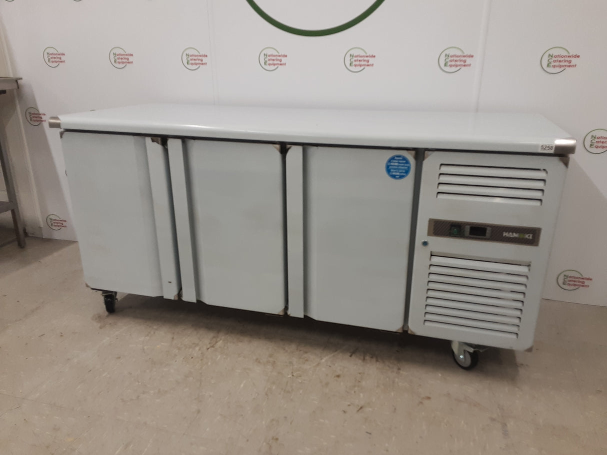 Hamoki Three Door Flat Counter Freezer, 180cm, Model- GN3100BT (NCE5258)