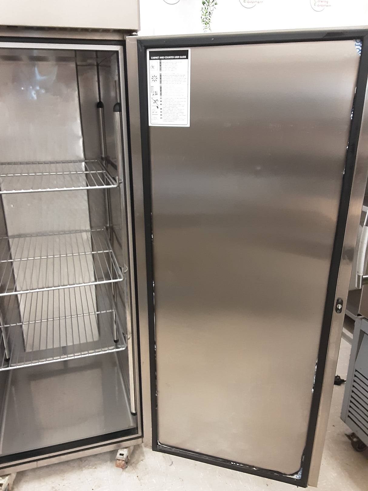 Foster Single Upright Freezer, 600L, Model-EPRO600L (NCE5312)