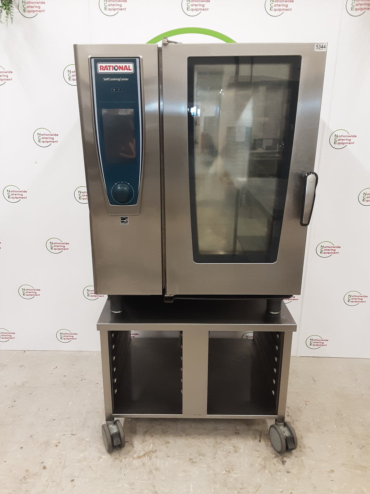 Rational 10 Grid Electric SCC White Efficiency Combi Oven On Stand (NCE5344)