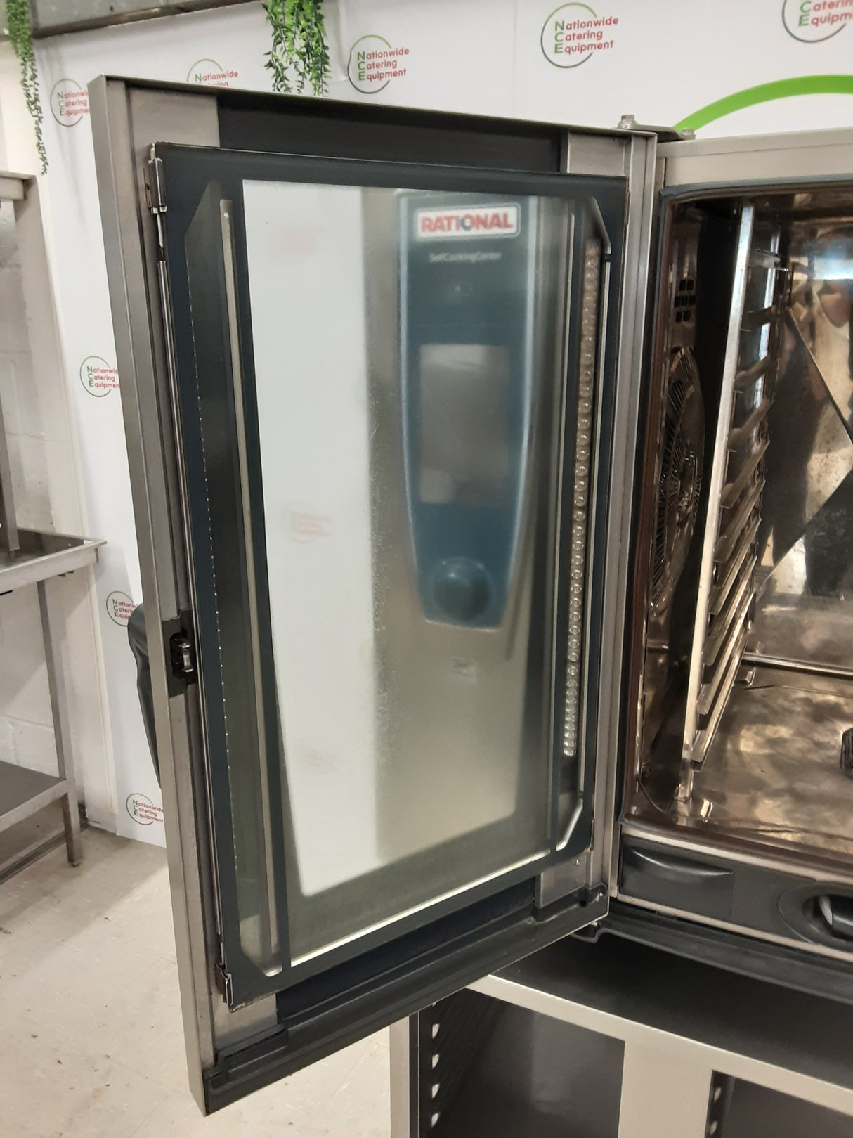 Rational 10 Grid Electric SCC White Efficiency Combi Oven On Stand (NCE5344)