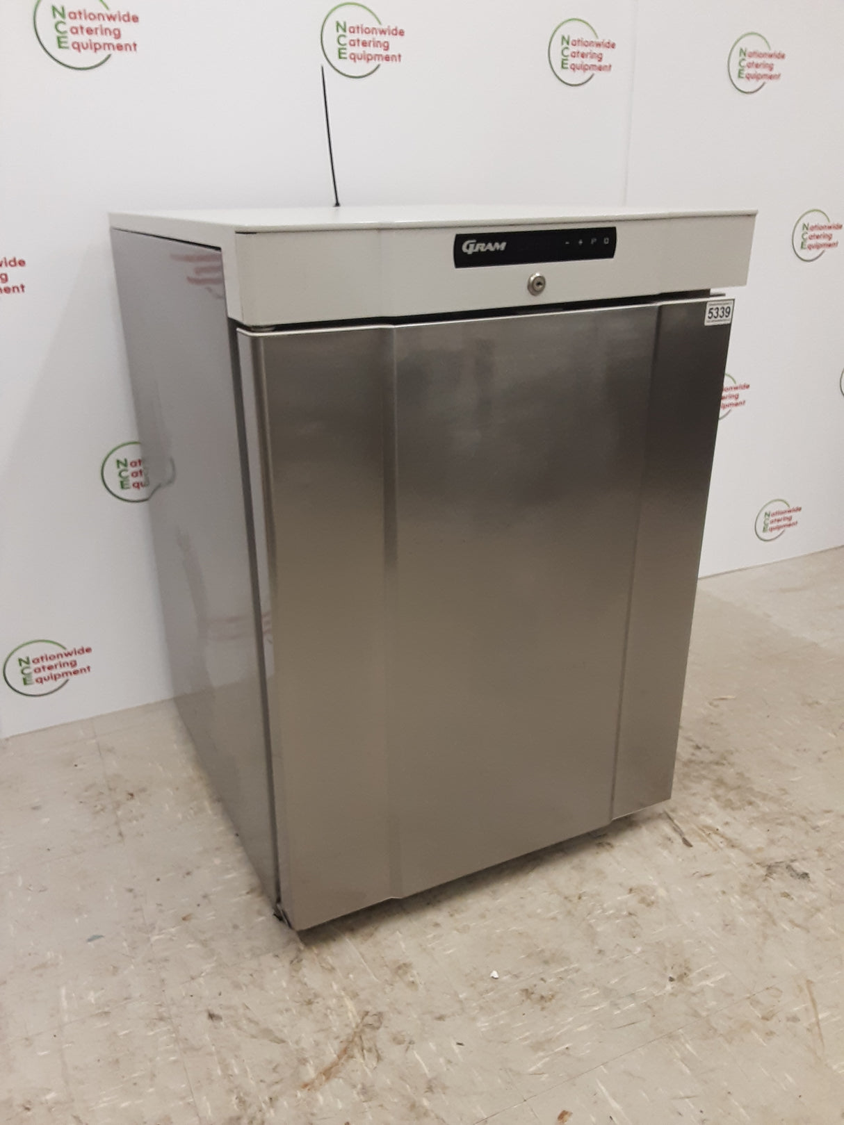 Gram Undercounter Fridge. 125L, Model-K210 (NCE5339)