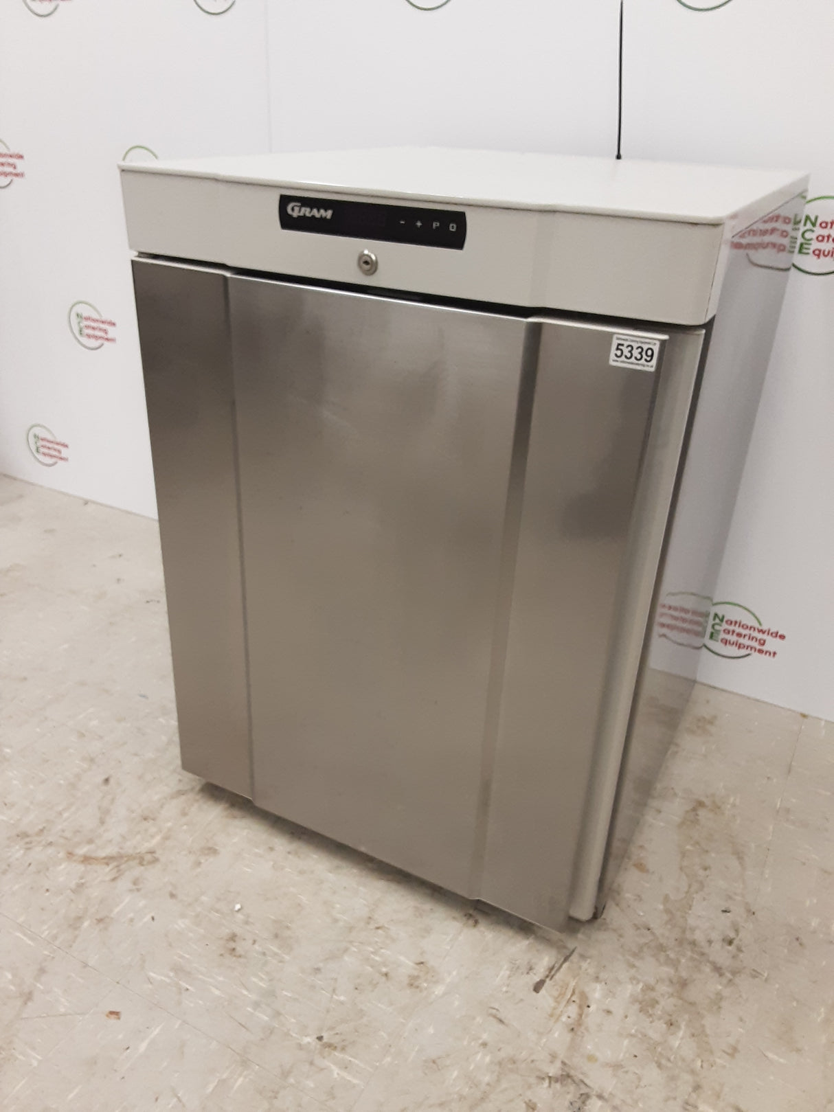 Gram Undercounter Fridge. 125L, Model-K210 (NCE5339)