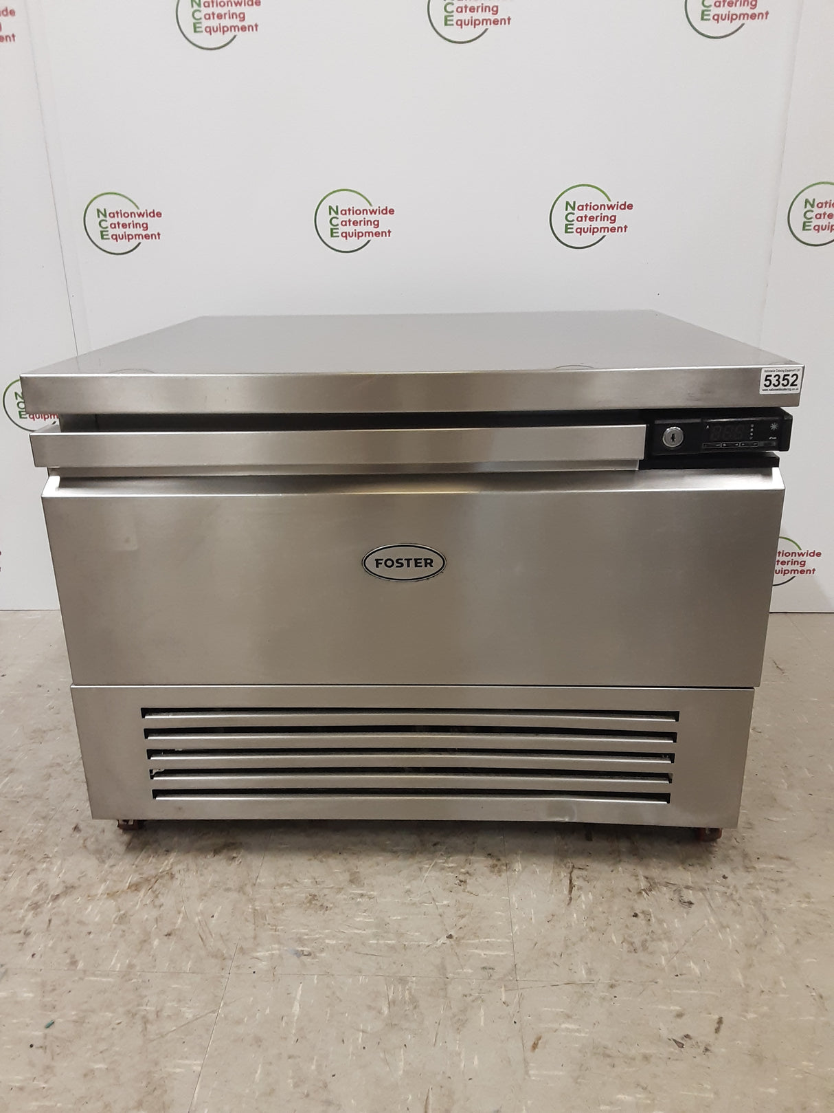 Foster Low Level Counter Drawer/Chefs Base Fridge/Freezer Drawer Unit (NCE5352)