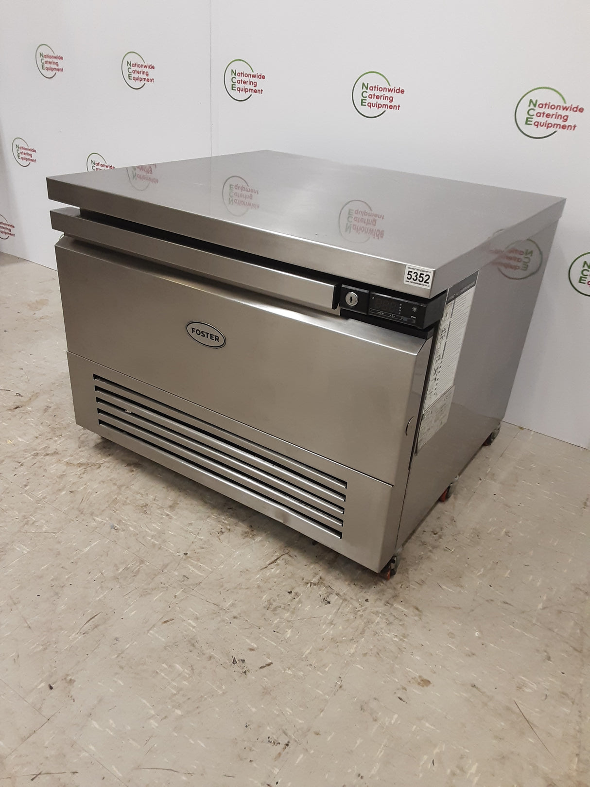 Foster Low Level Counter Drawer/Chefs Base Fridge/Freezer Drawer Unit (NCE5352)
