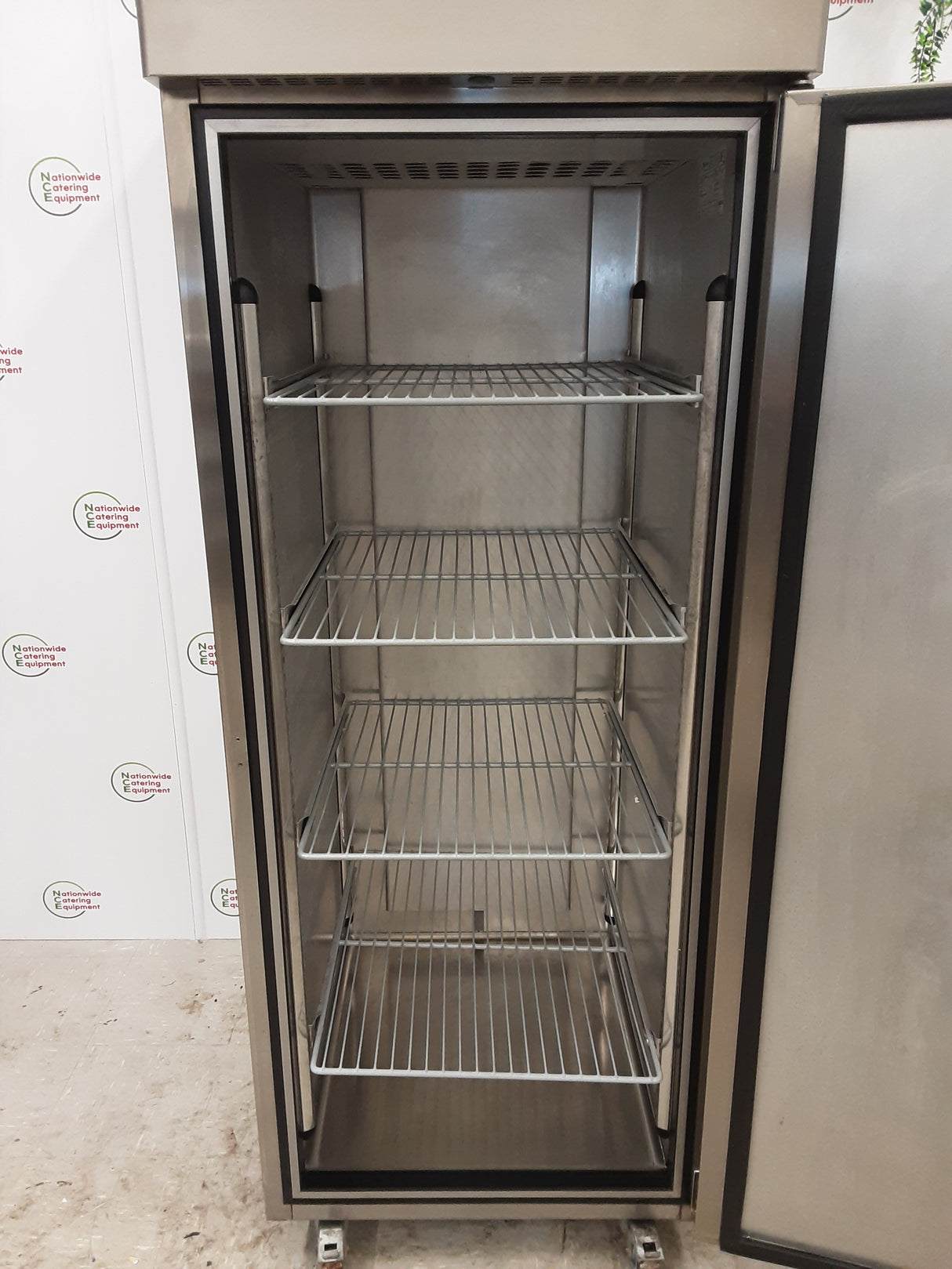 Foster Single Upright Freezer, Model- EPROG600L (NCE5364)