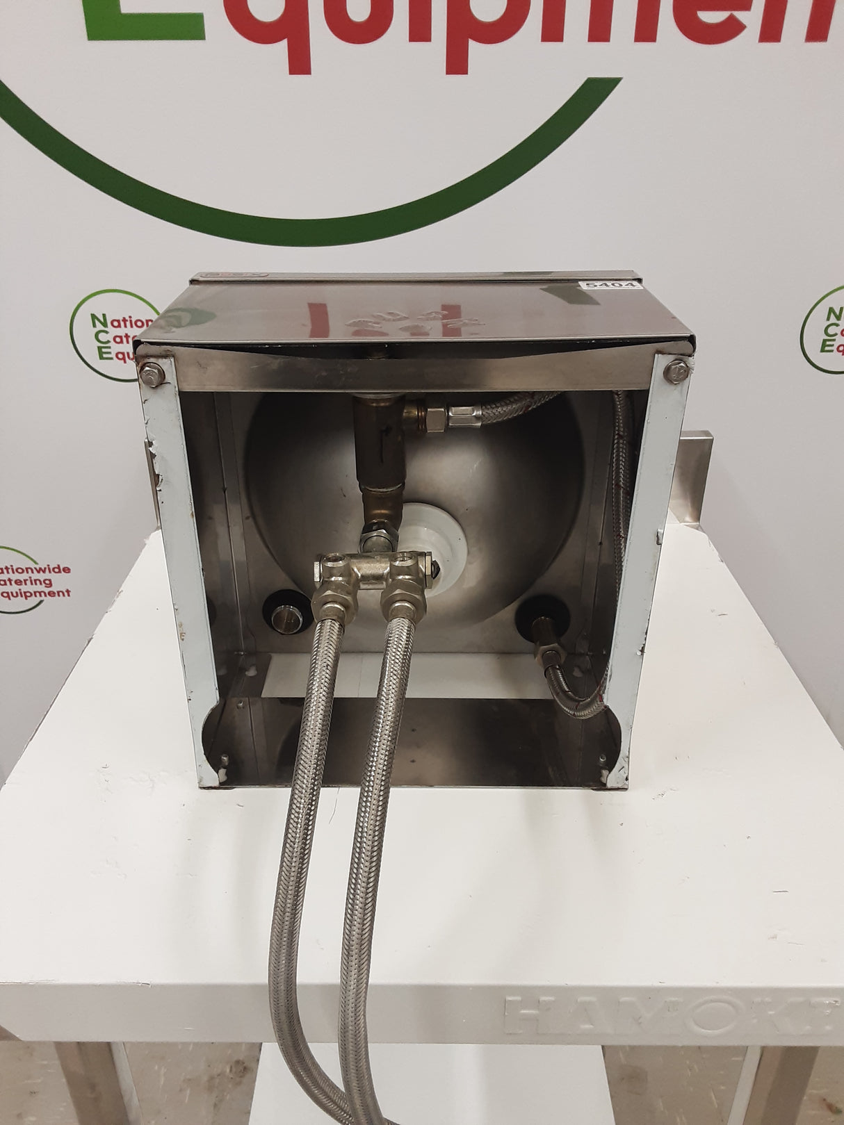 Stainless Steel Knee Operated Wash Hand Basin (NCE5404)