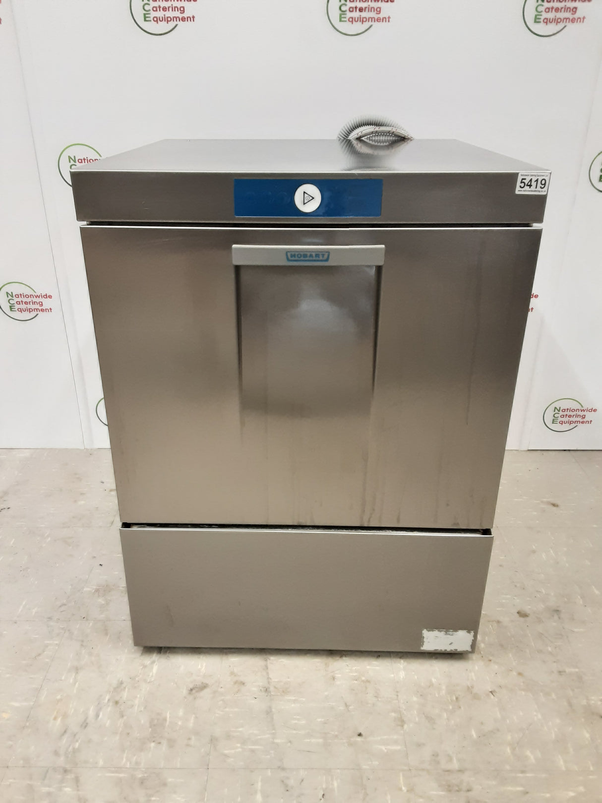 Hobart Undercounter Dishwasher, 13amp (NCE5419)