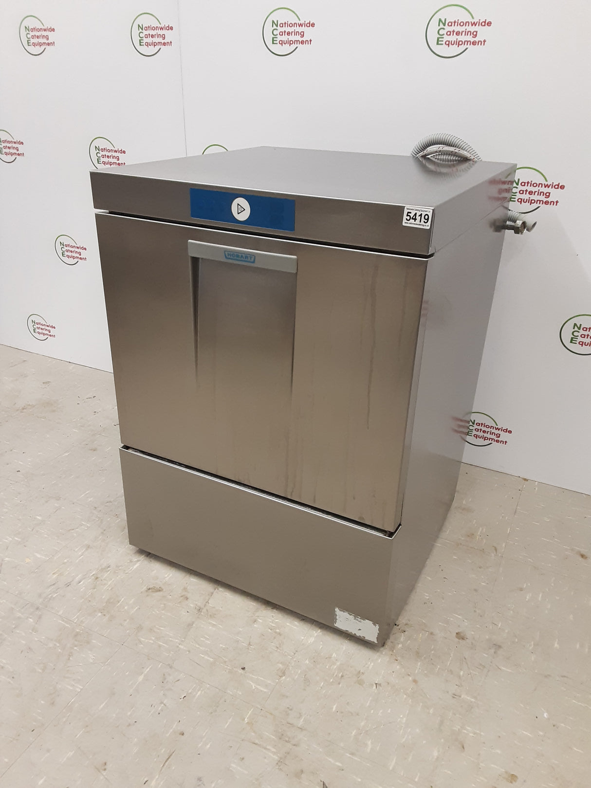 Hobart Undercounter Dishwasher, 13amp (NCE5419)