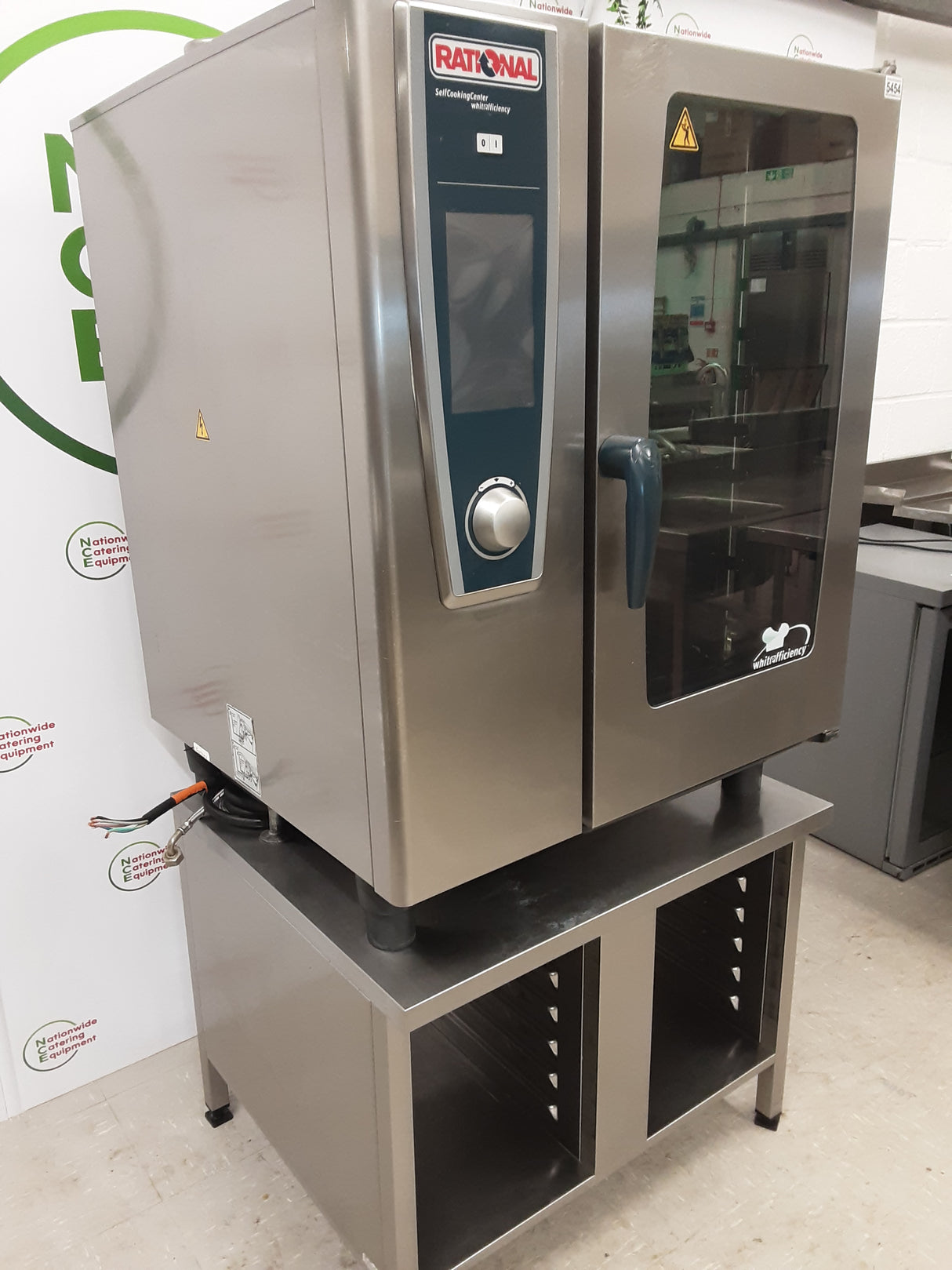 Rational 10 Grid Electric SCC White Efficiency Combi Oven On Stand (NCE5454)