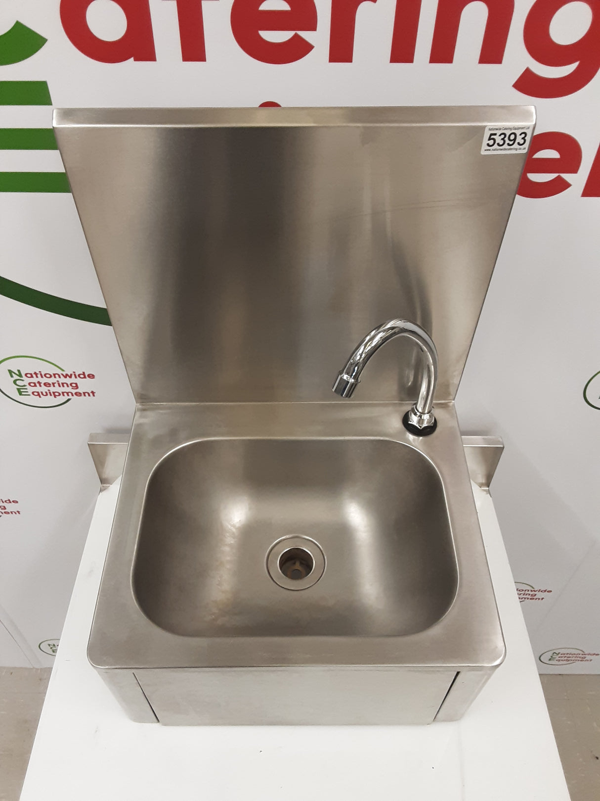 Stainless Steel Knee Operated Wash Hand Basin (NCE5393)