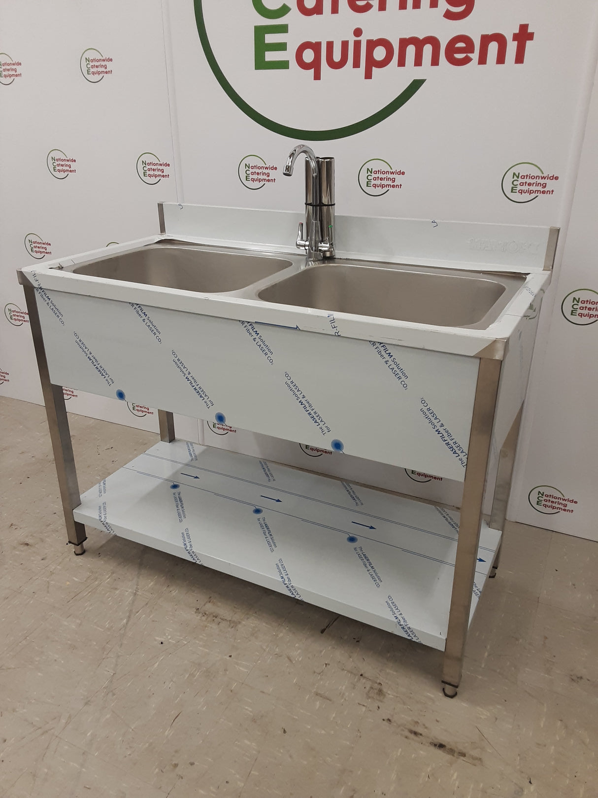 Hamoki Stainless Steel Double Sink, No Drainer, Tap Included (NCE5488)