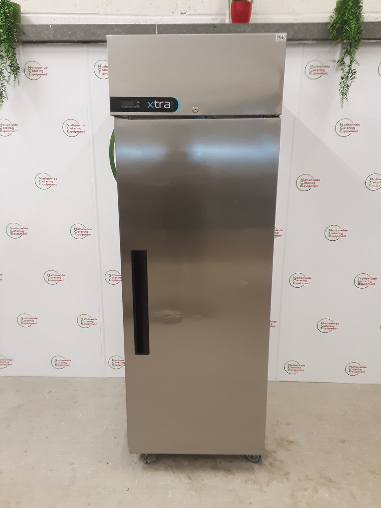 Foster Xtra Single Upright Fridge, Model- XR600H (NCE5540)