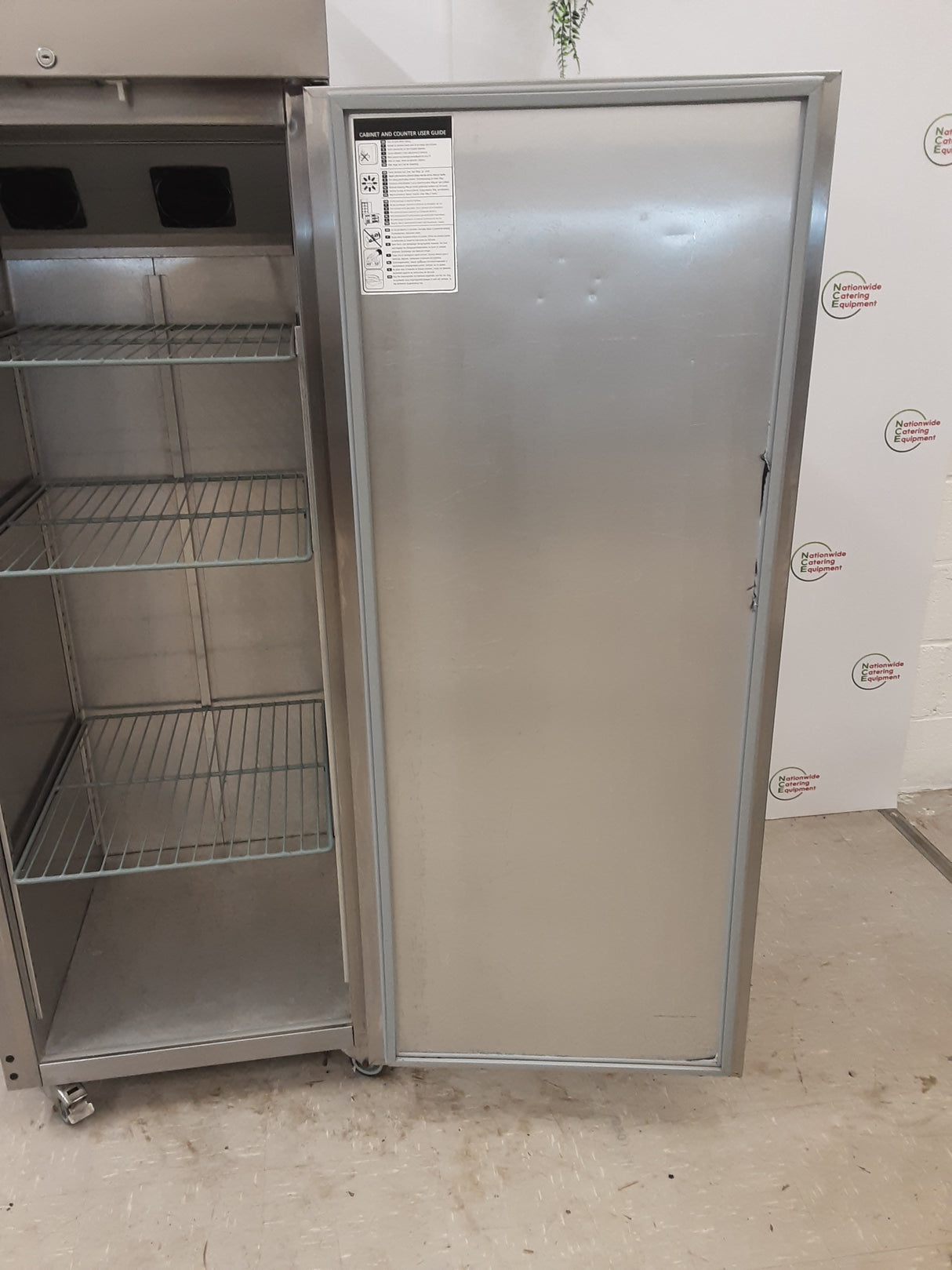 Foster Xtra Single Upright Fridge, Model- XR600H (NCE5540)