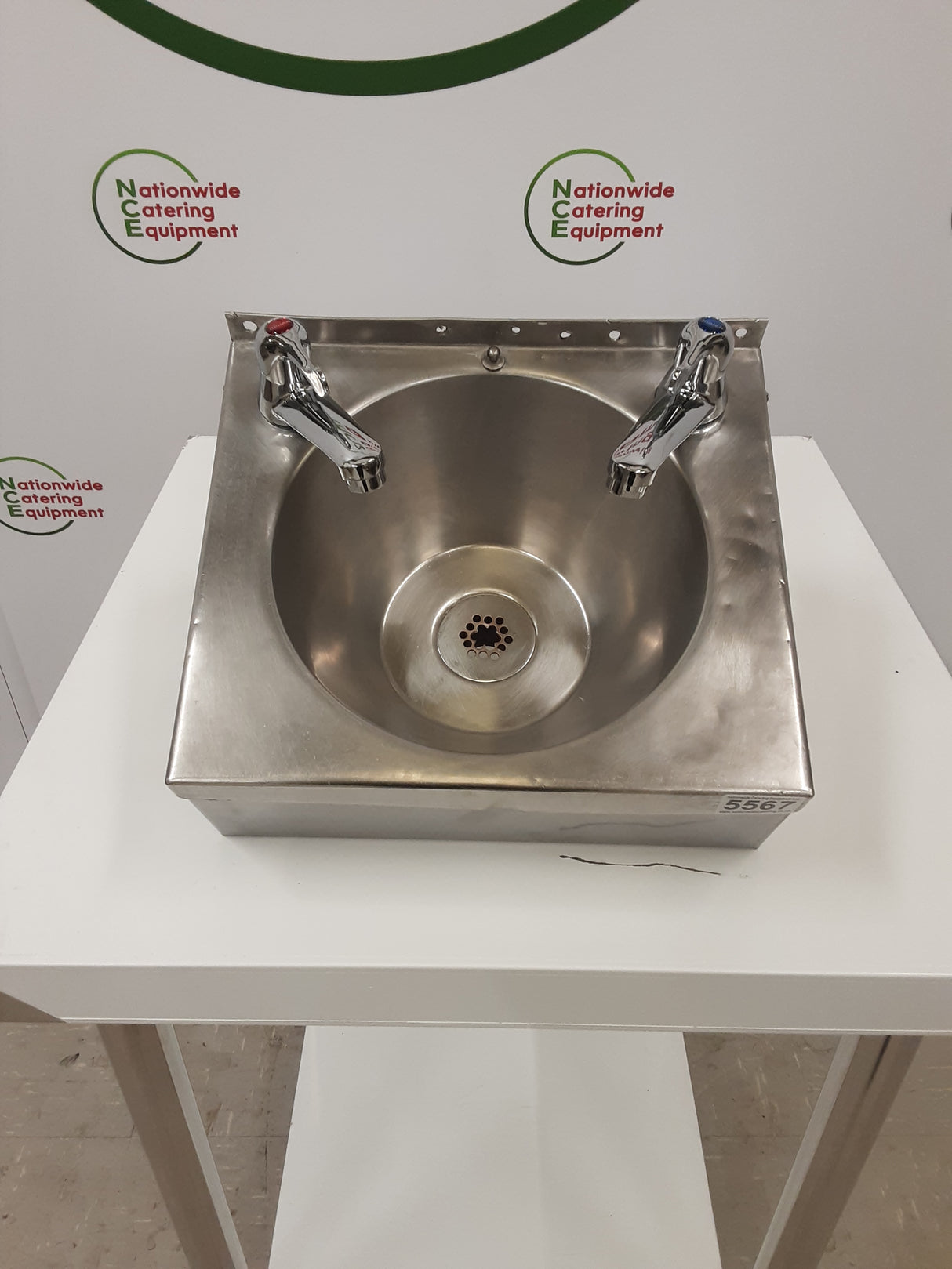 Stainless Steel Wash Hand Basin With New Lever Taps (NCE5567)