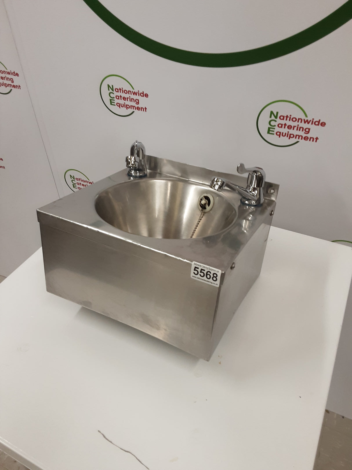 Stainless Steel Wash Hand Basin With New Lever Taps (NCE5568)