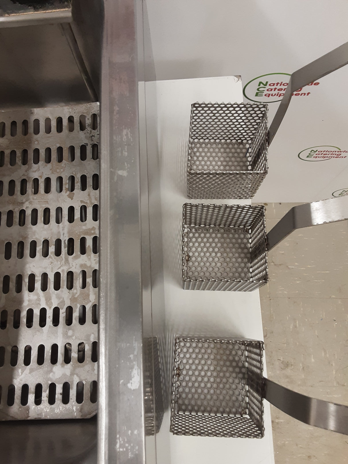 Lincat Six Basket Electric Pasta Boiler, 13amp, Model-PB33 (NCE5542)