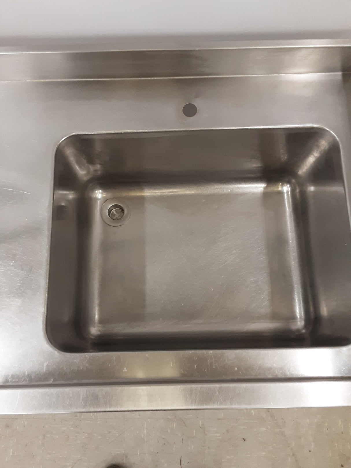 CLEARANCE Stainless Steel Single Sink- Corner Cut Out, Waste Disposal Hole, 180cm (NCE5632)