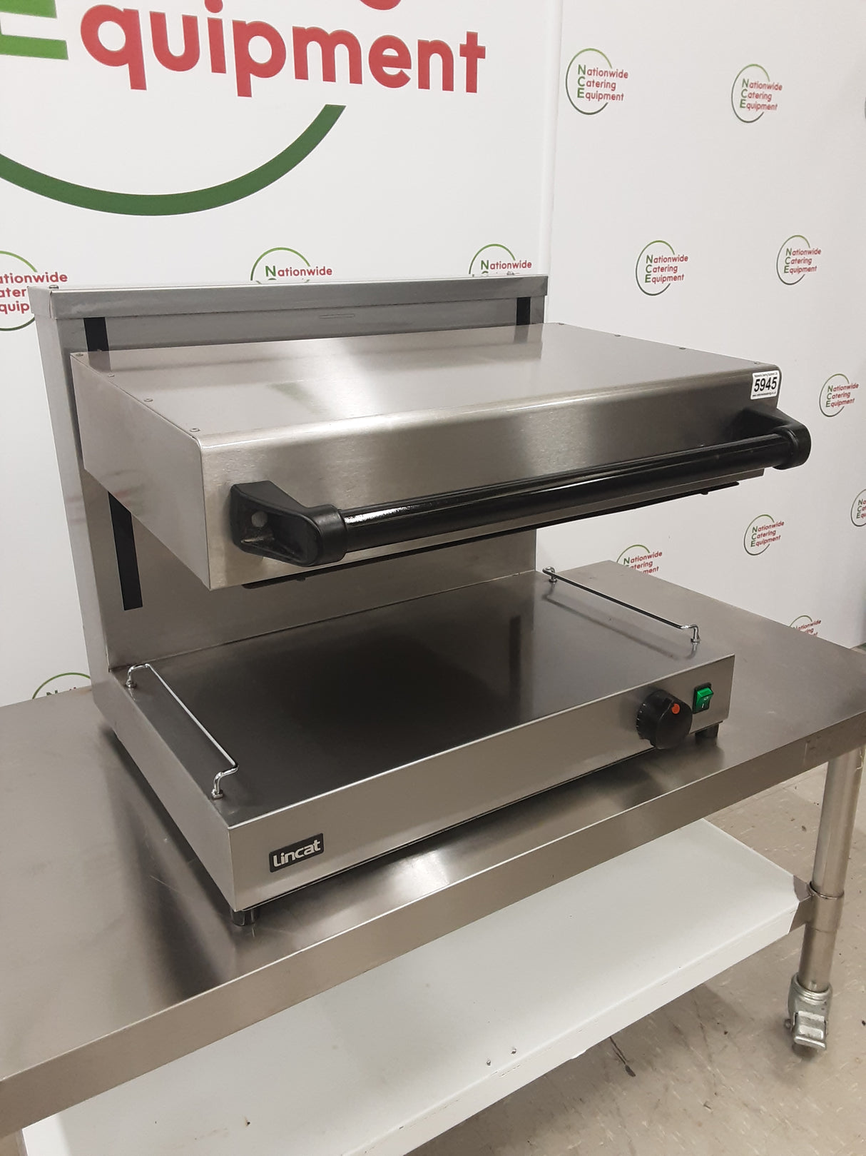 Lincat Rise & Fall Electric Salamander Grill, 13amp, Model-AS3 (NCE5945)