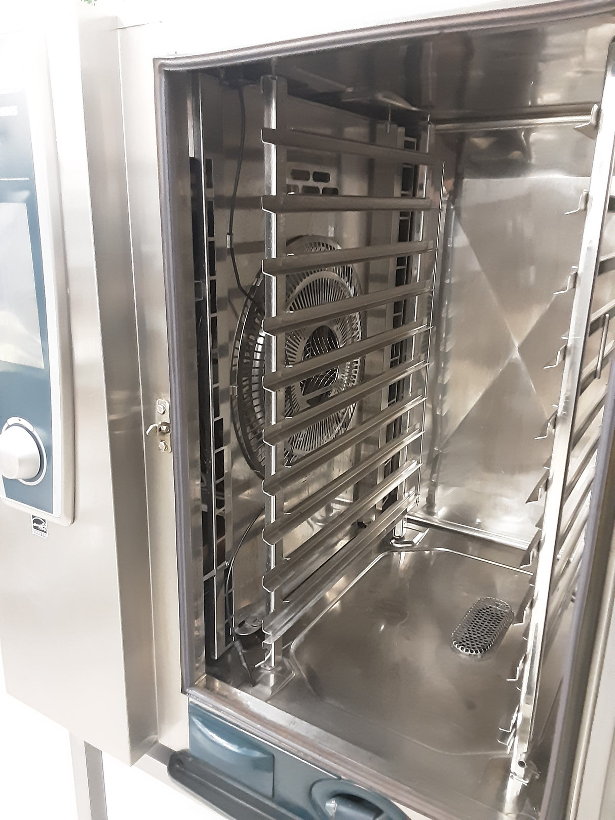 Rational 10 Grid Five Senses SCC WE Electric Combi Oven On Stand (NCE5949)