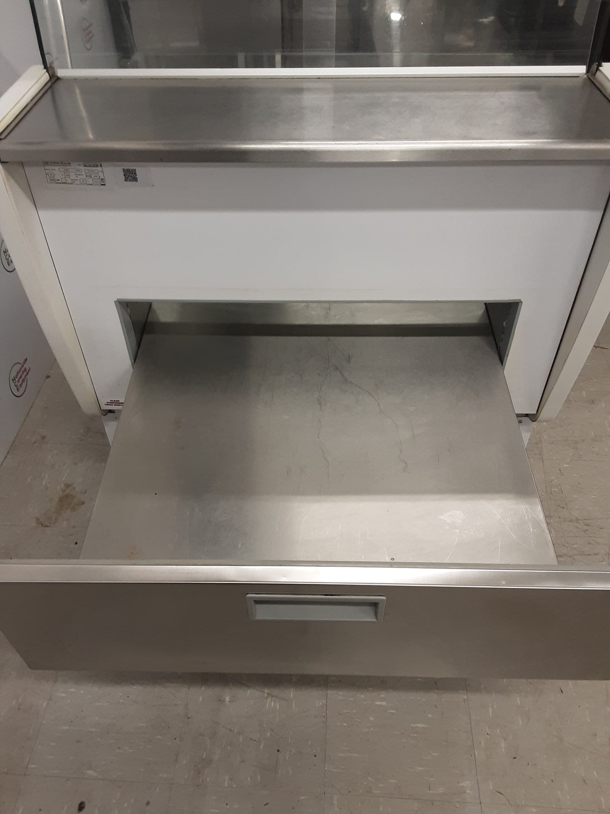 Interlevin Serve Over/Sandwich/Patisserie Fridge, Model-Tejo II (NCE5962)