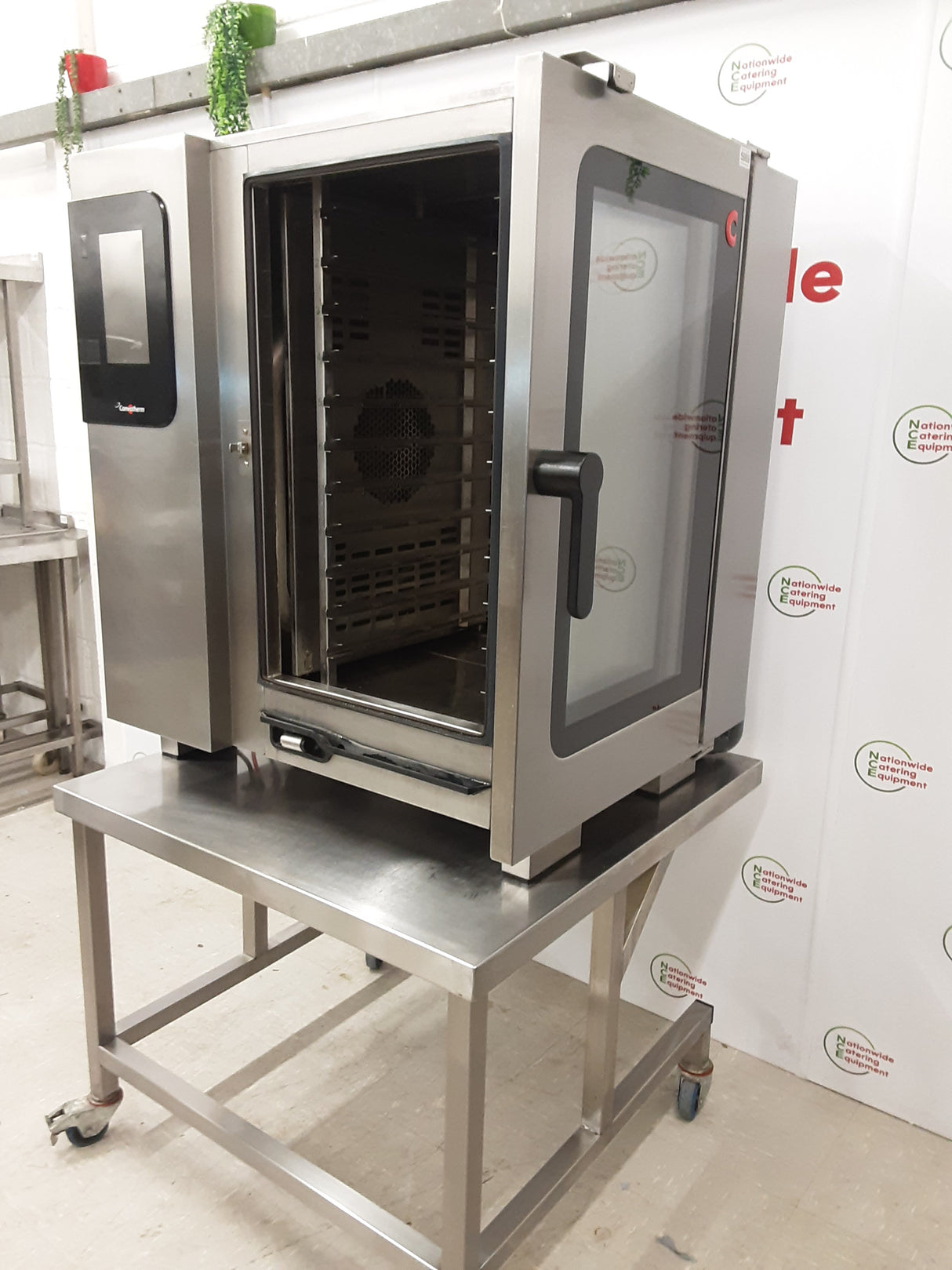 Convotherm 10 Grid Natural Gas Combi Oven On Stand/Trolley. Model- C4eT10.10 (NCE5989)