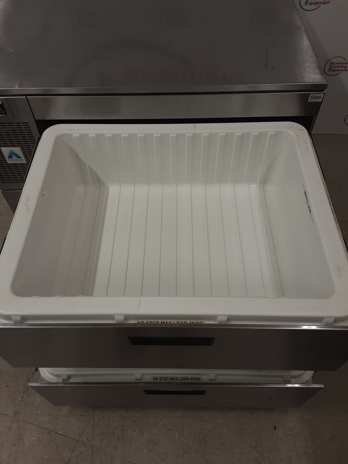 Adande Two Drawer Counter Fridge/Freezer, Model- VCS (NCE5986)
