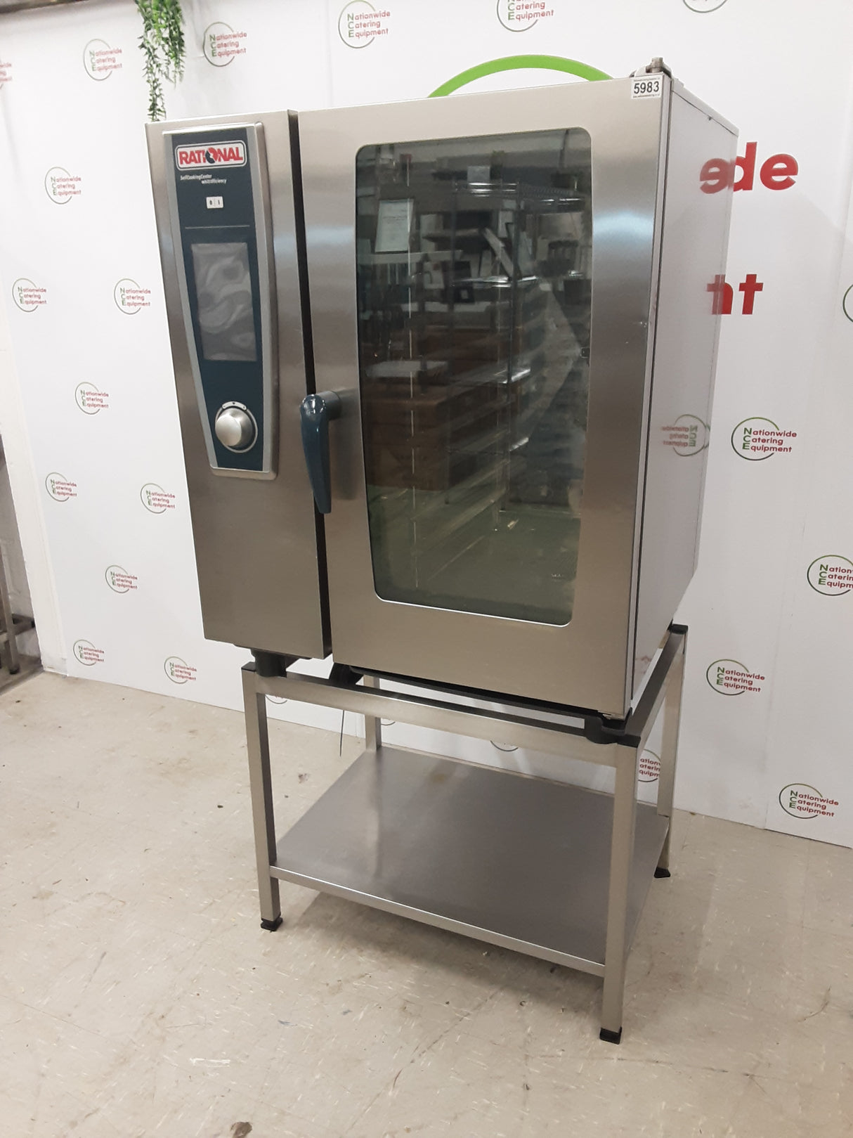 Rational SCC White Efficiency Ten Grid Electric Combi Oven On Stand (NCE5983)