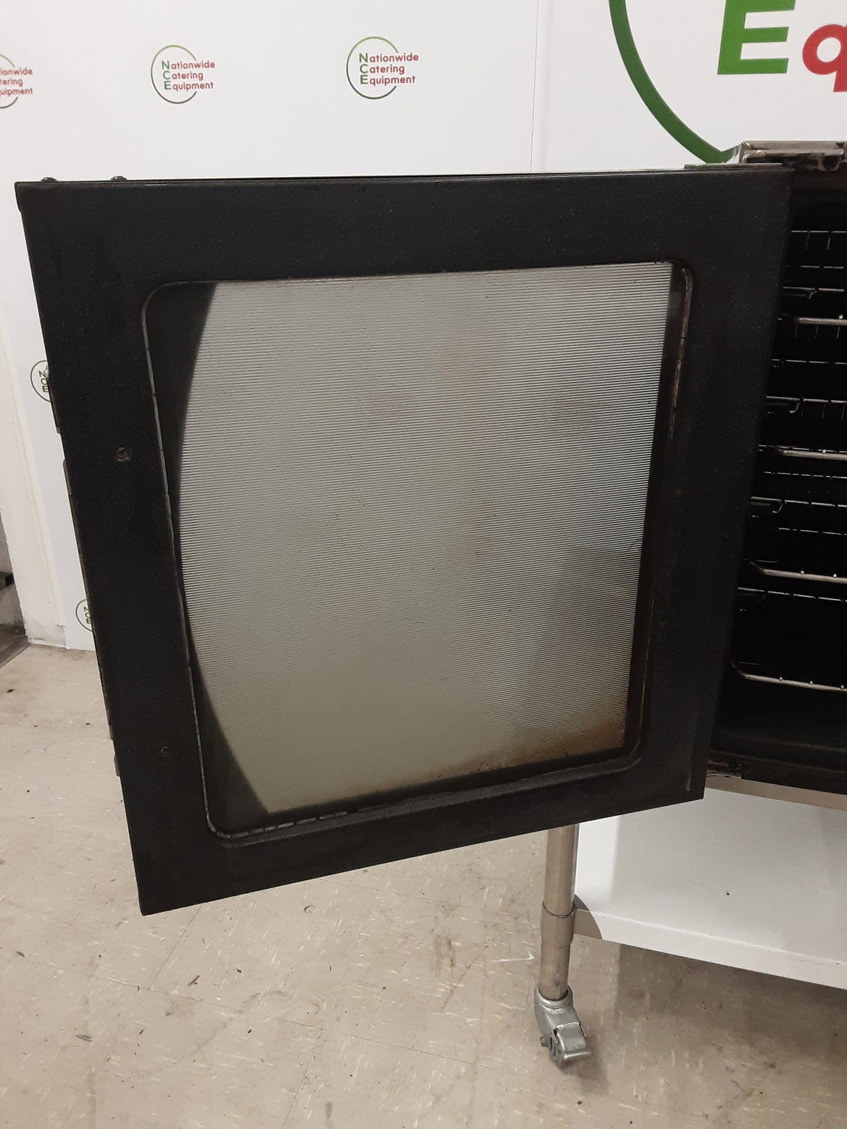 Blueseal Turbofan Tabletop Convection Oven, Single Phase, Holds Baking Trays, Model-E32 (NCE6006)