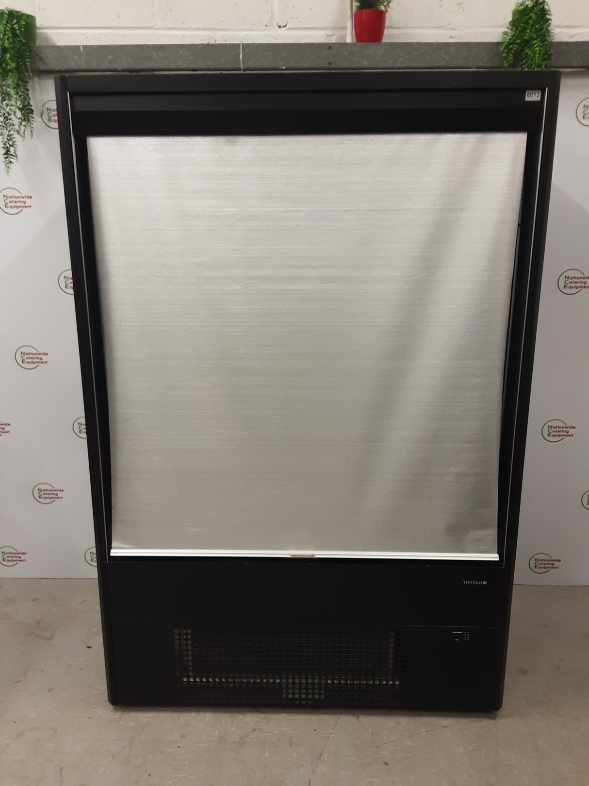 Tefcold Black Multideck Display Fridge, 130cm, Model- MD1402B-UK (NCE6013)