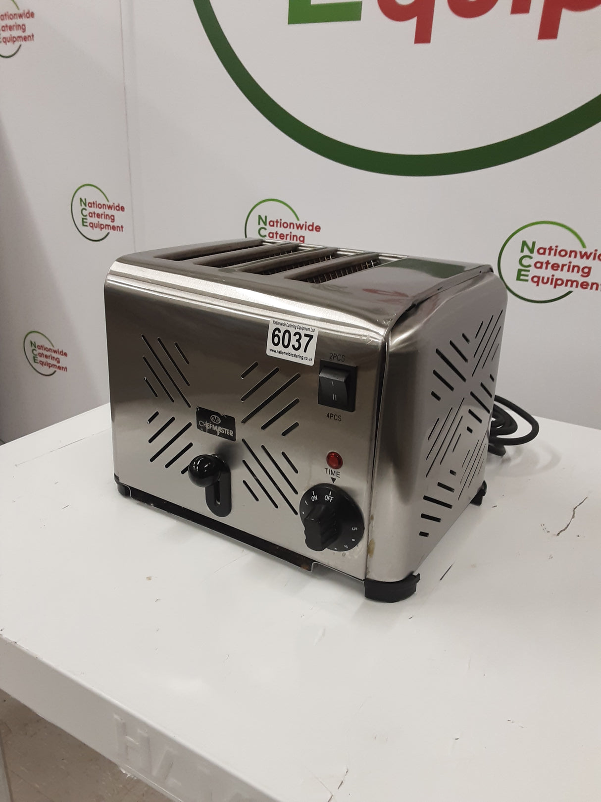 Clearance ChefMaster Four Slot Toaster, Model-HEA895 (NCE6037)