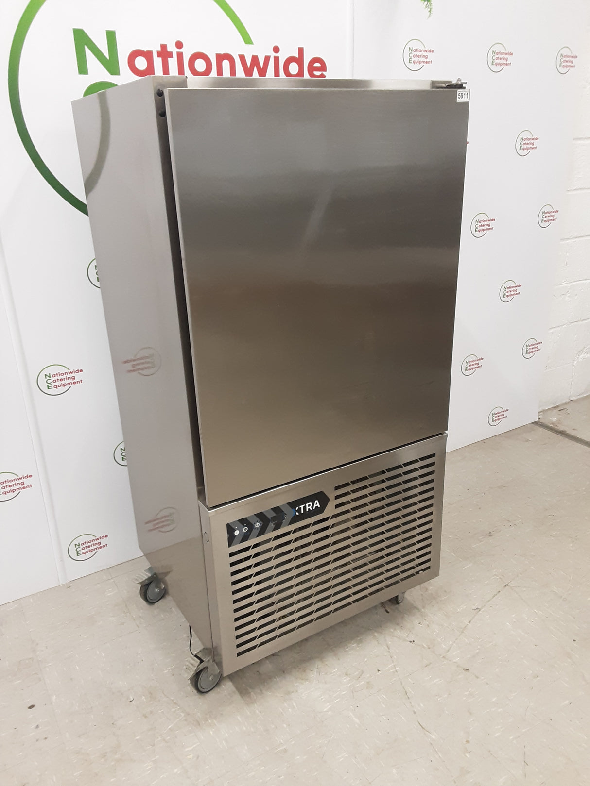 Foster Xtra Blast Chiller, 35kg/10x1/1GN Tray Capacity, 13amp, Model- XR35 (NCE5911)