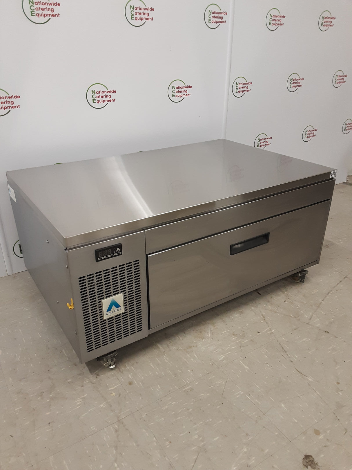 Adande Low Level Counter Drawer/Chef Base Fridge/Freezer, 110x70cm, Model-VCS (NCE6038)