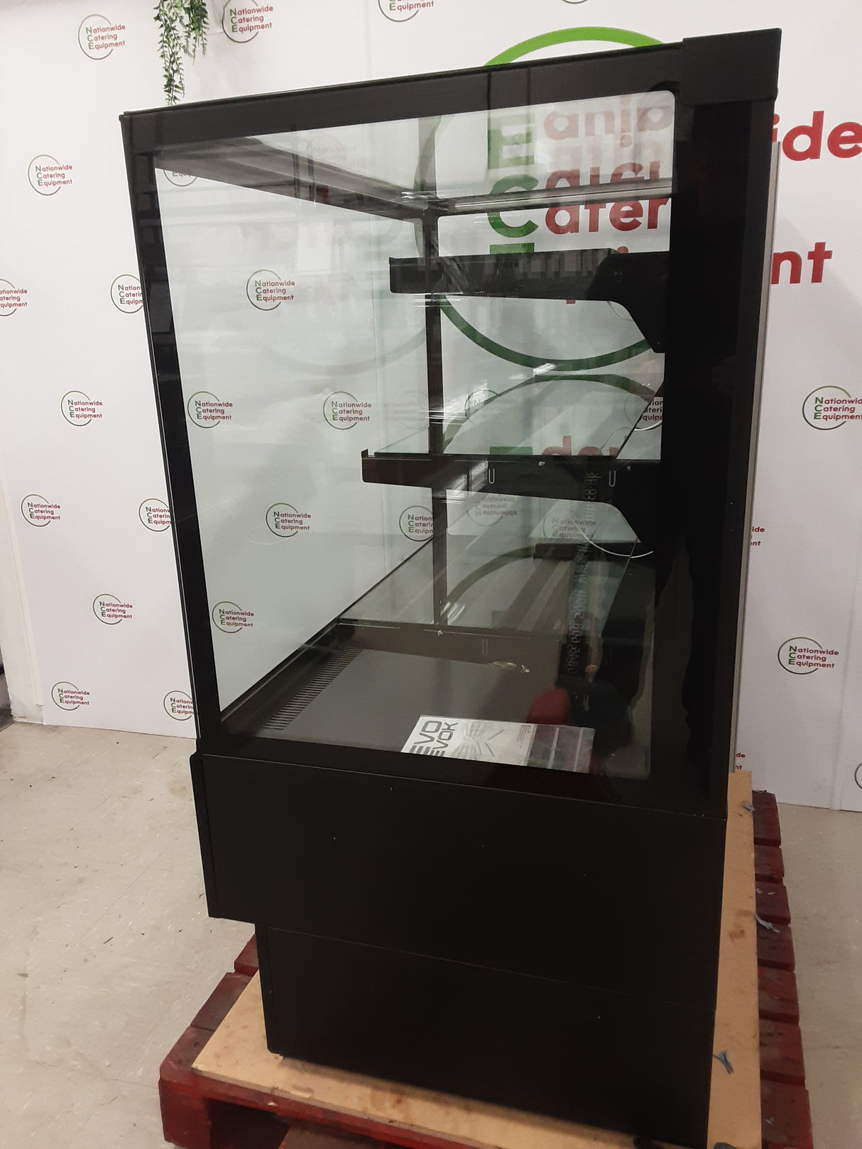 Interlevin 120cm Floorstanding Display Fridge, Model- EVOK1200 (NCE6044)