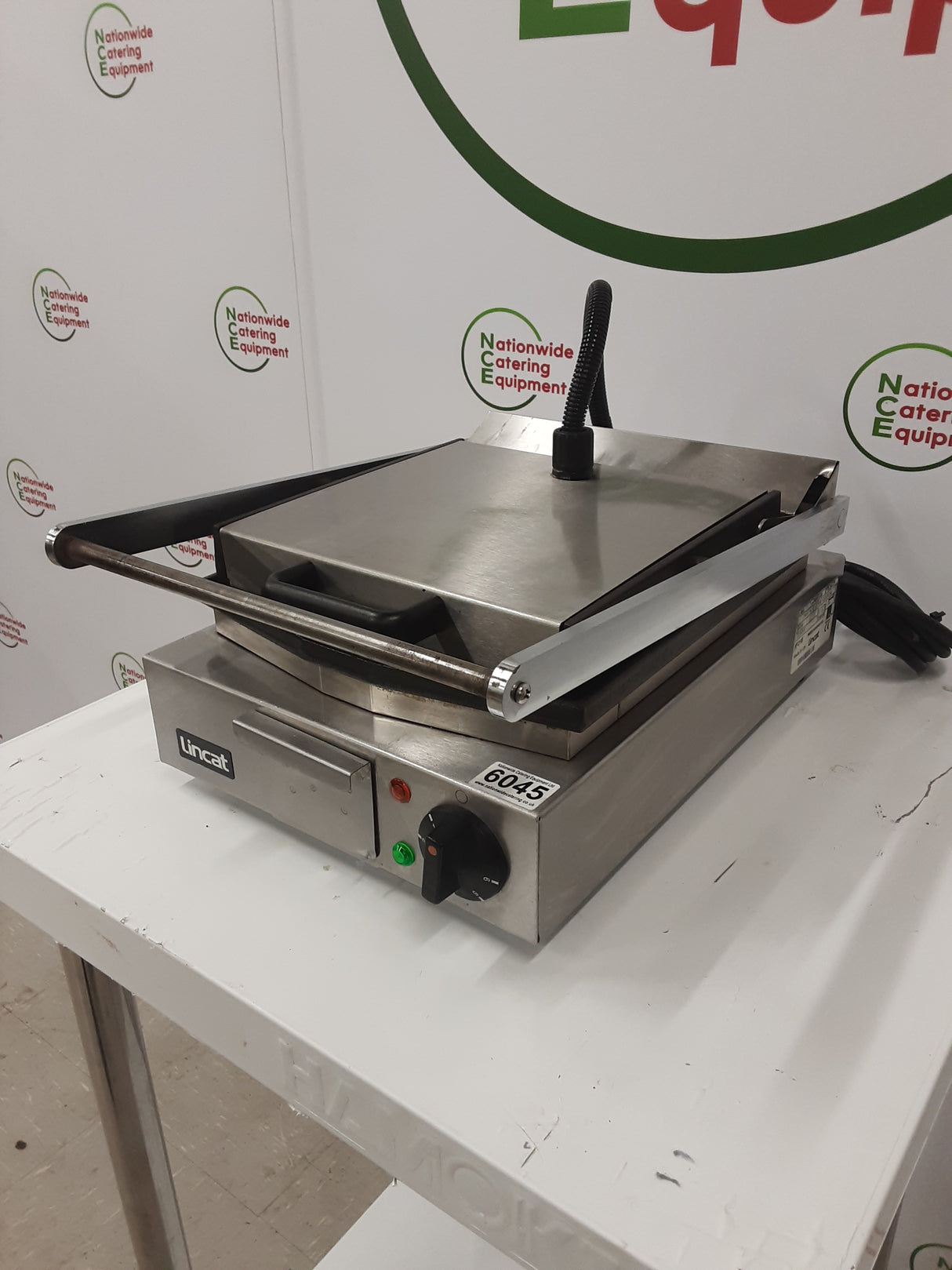 Lincat Lynx 400 Single Contact/Panini Grill, Model- LCG (NCE6045)