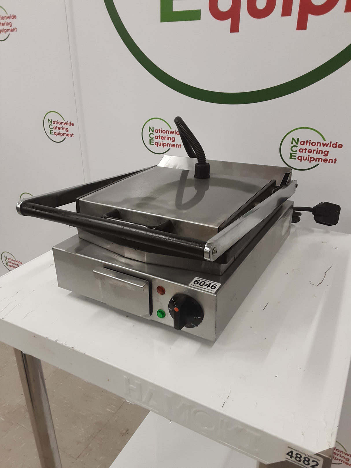 Lincat Lynx 400 Single Contact/Panini Grill, Model- LCG (NCE6046)