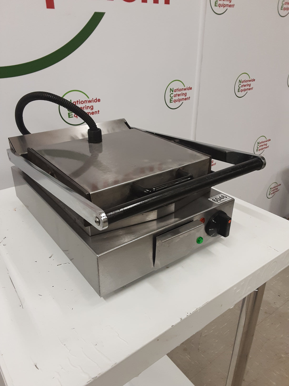 Lincat Lynx 400 Single Contact/Panini Grill, Model- LCG (NCE6046)