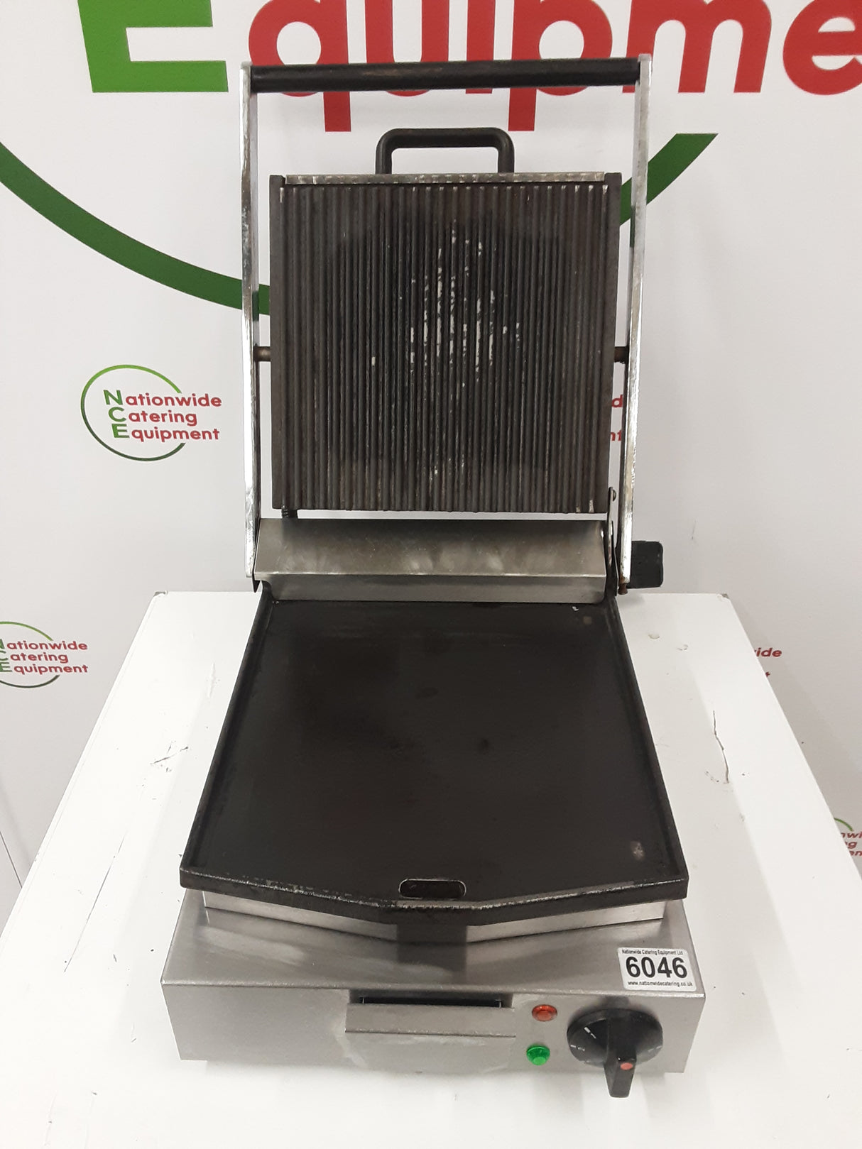 Lincat Lynx 400 Single Contact/Panini Grill, Model- LCG (NCE6046)