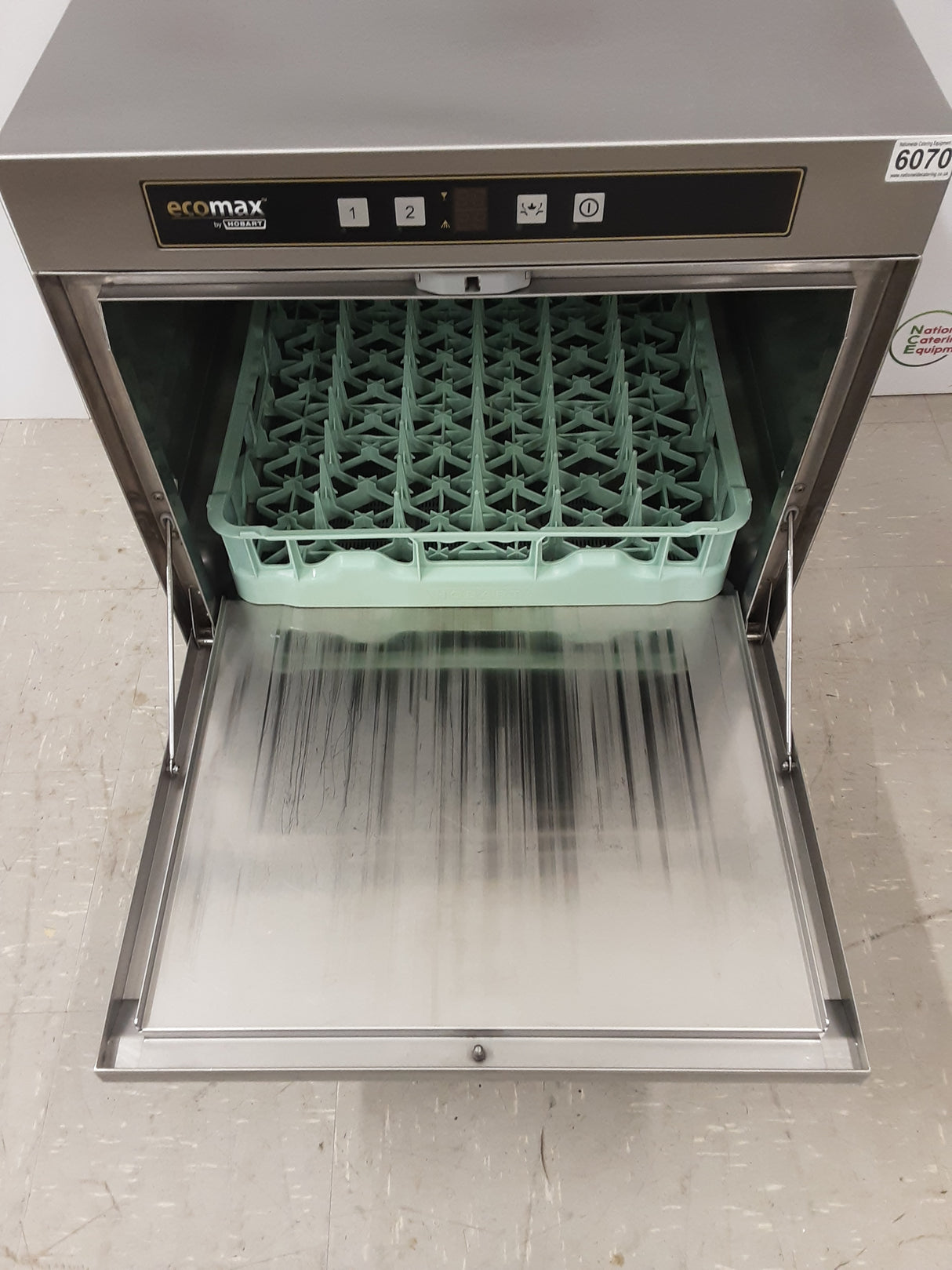 Hobart Ecomax Undercounter Dishwasher - Single Phase. Model- ECO-F504SW-20B (NCE6070)