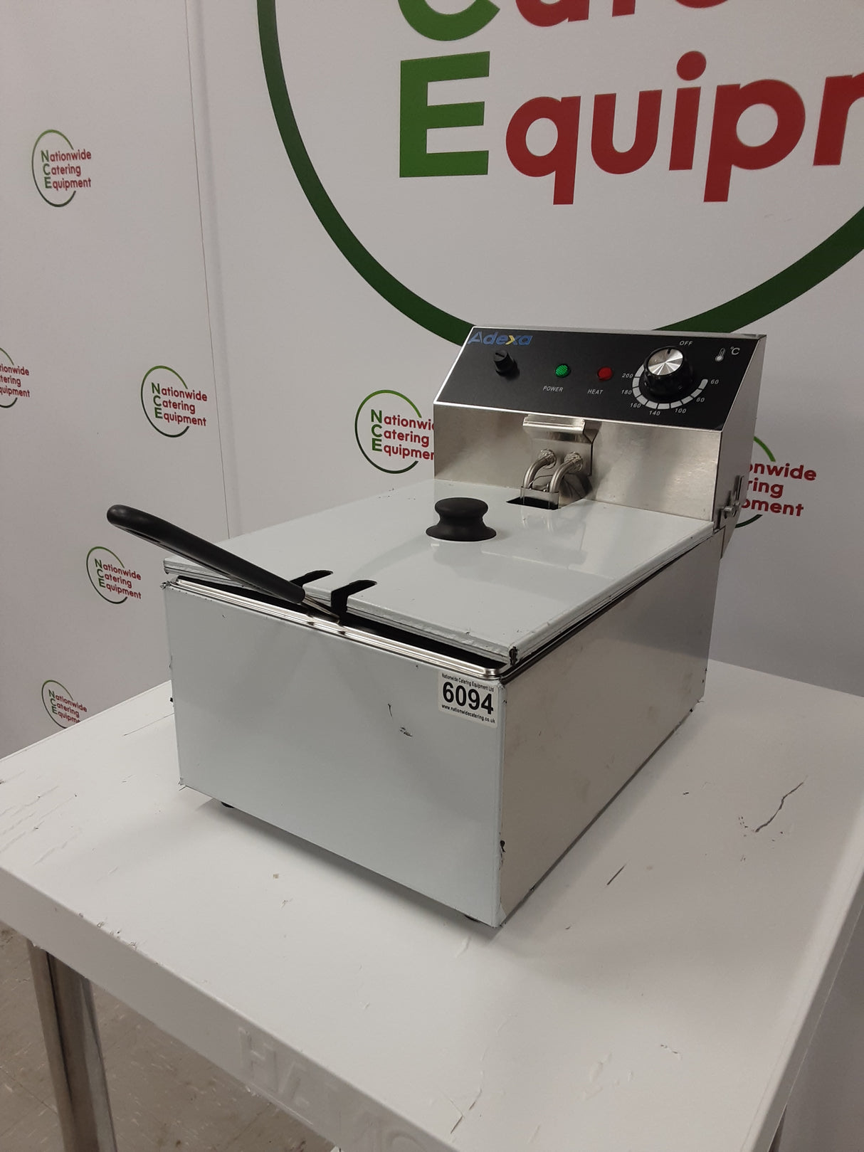 Adexa New/Un-Used Tabletop Electric Single Tank Fryer, 13amp (NCE6094)
