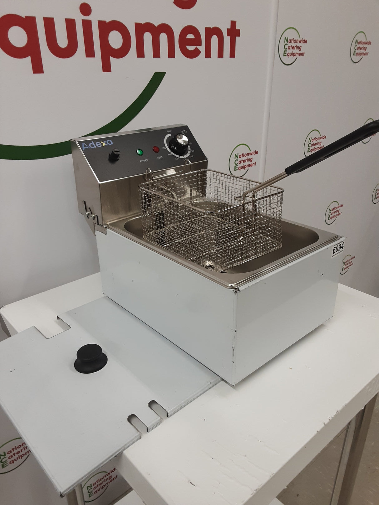 Adexa New/Un-Used Tabletop Electric Single Tank Fryer, 13amp (NCE6094)