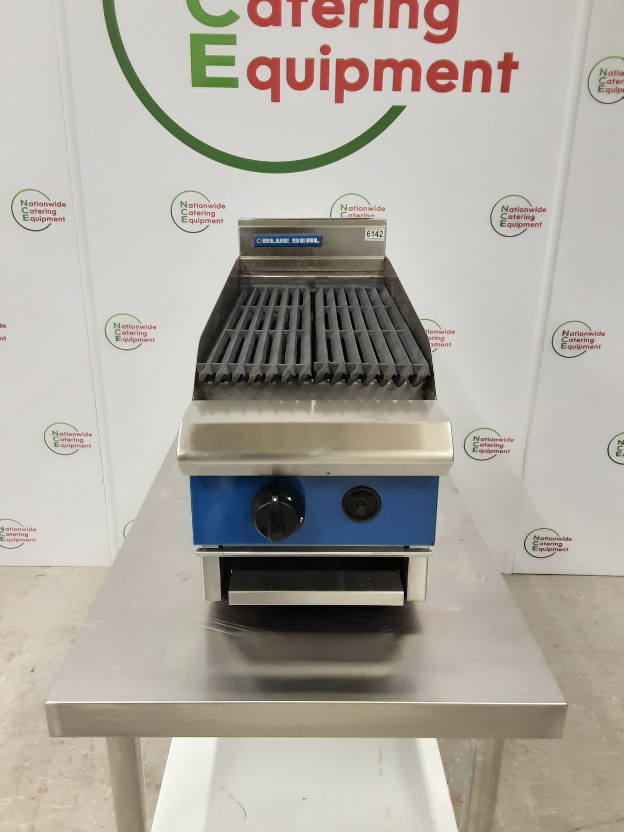 Blue Seal Tabletop Single Burner/30cm Char-Grill, Natural Gas, Model- G592 (NCE6142)