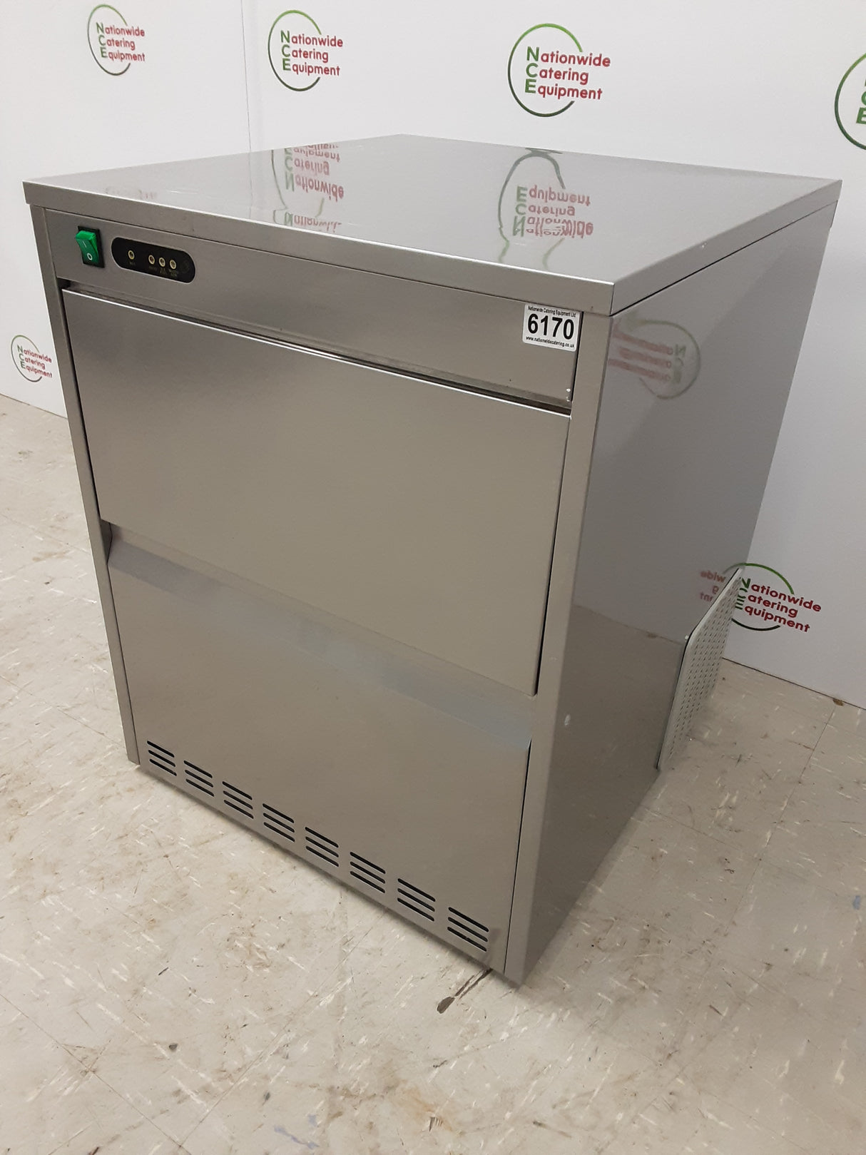 Nice-Ice Ice Machine, 50kg Output Per 24Hrs, Model- N52L (NCE6170)