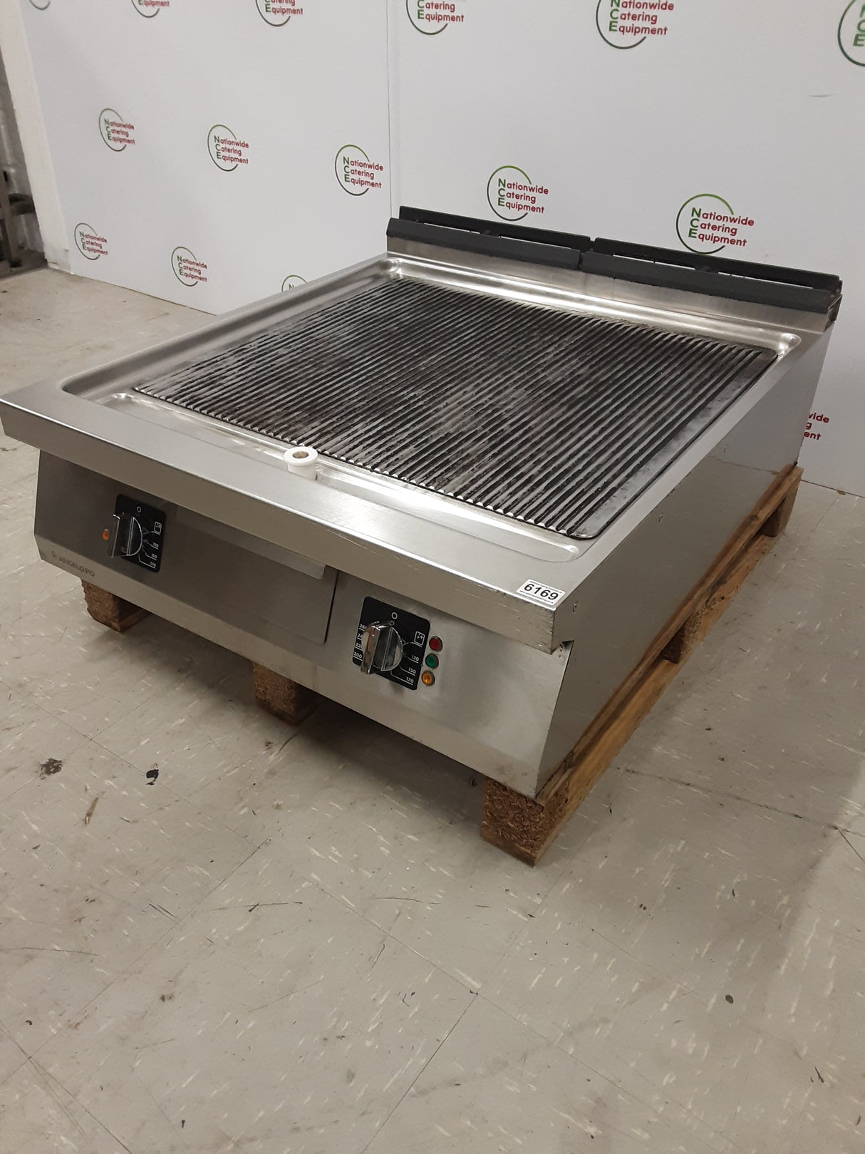 Angelo Po Electric (3ph) Tabletop 80cm Ribbed Griddle, Model-1NOFT2E-ZMMO (NCE6169)