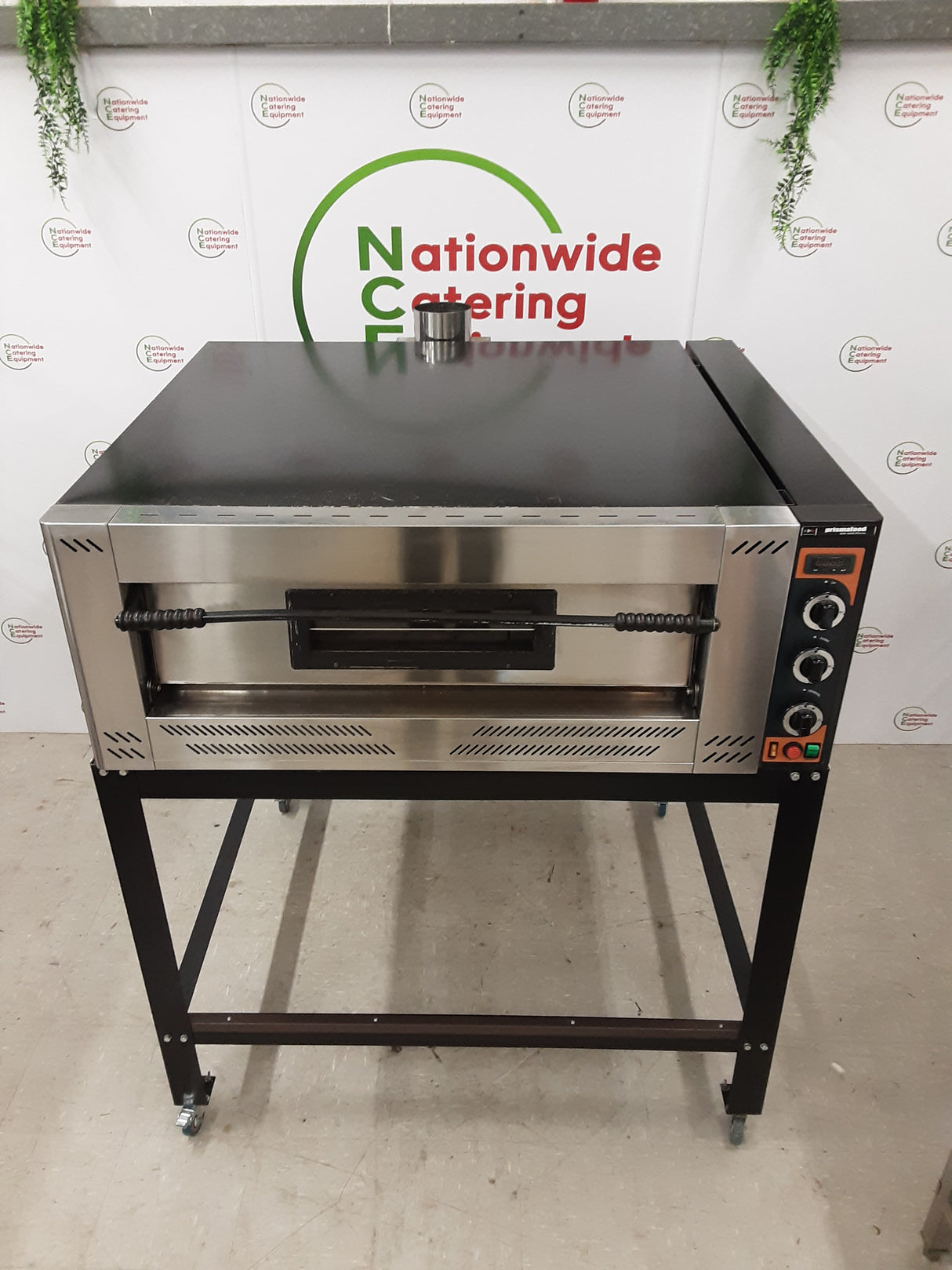 Prismafood Single Deck LPG Gas Pizza Oven On Stand, Model- G9PF (NCE3897)