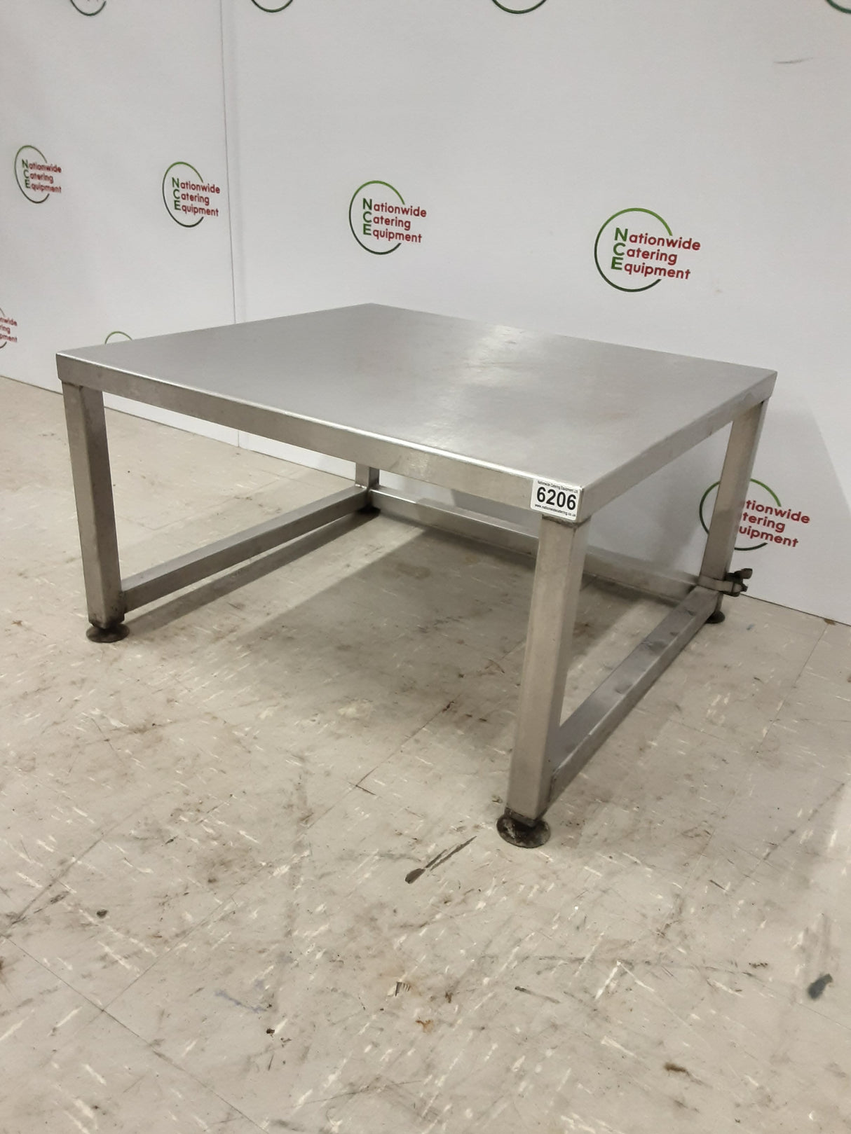 Stainless Steel Dishwasher Stand 60x56cm (NCE6206)